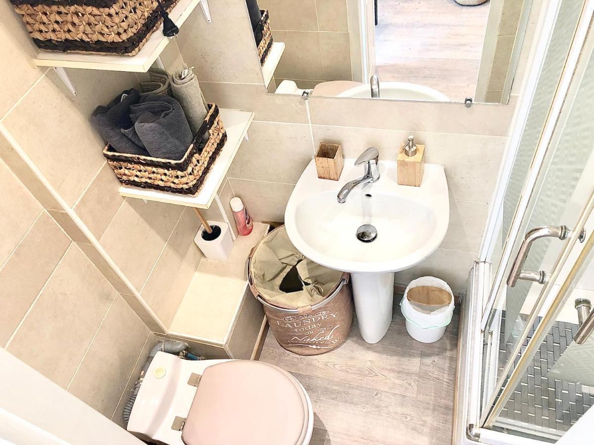 Appartement Cozy Nest à Toulon Extérieur photo
